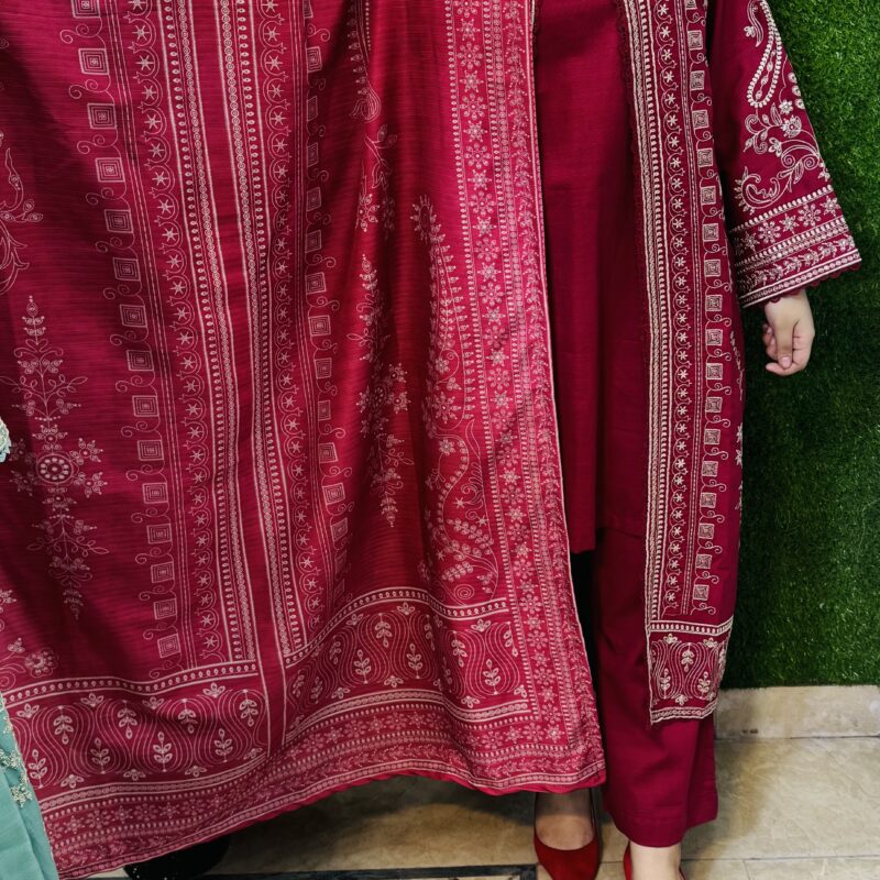 4 PC Embroidery Plain Khaddar Fabric