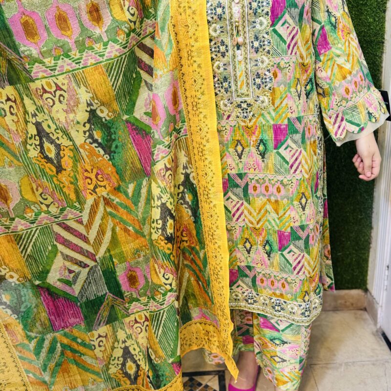 3 PC Embroidery Plain Cotton Lawn