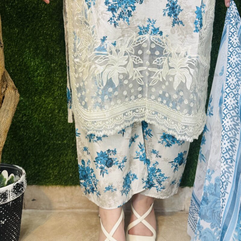 3 PC Embroidery Plain Cotton Lawn