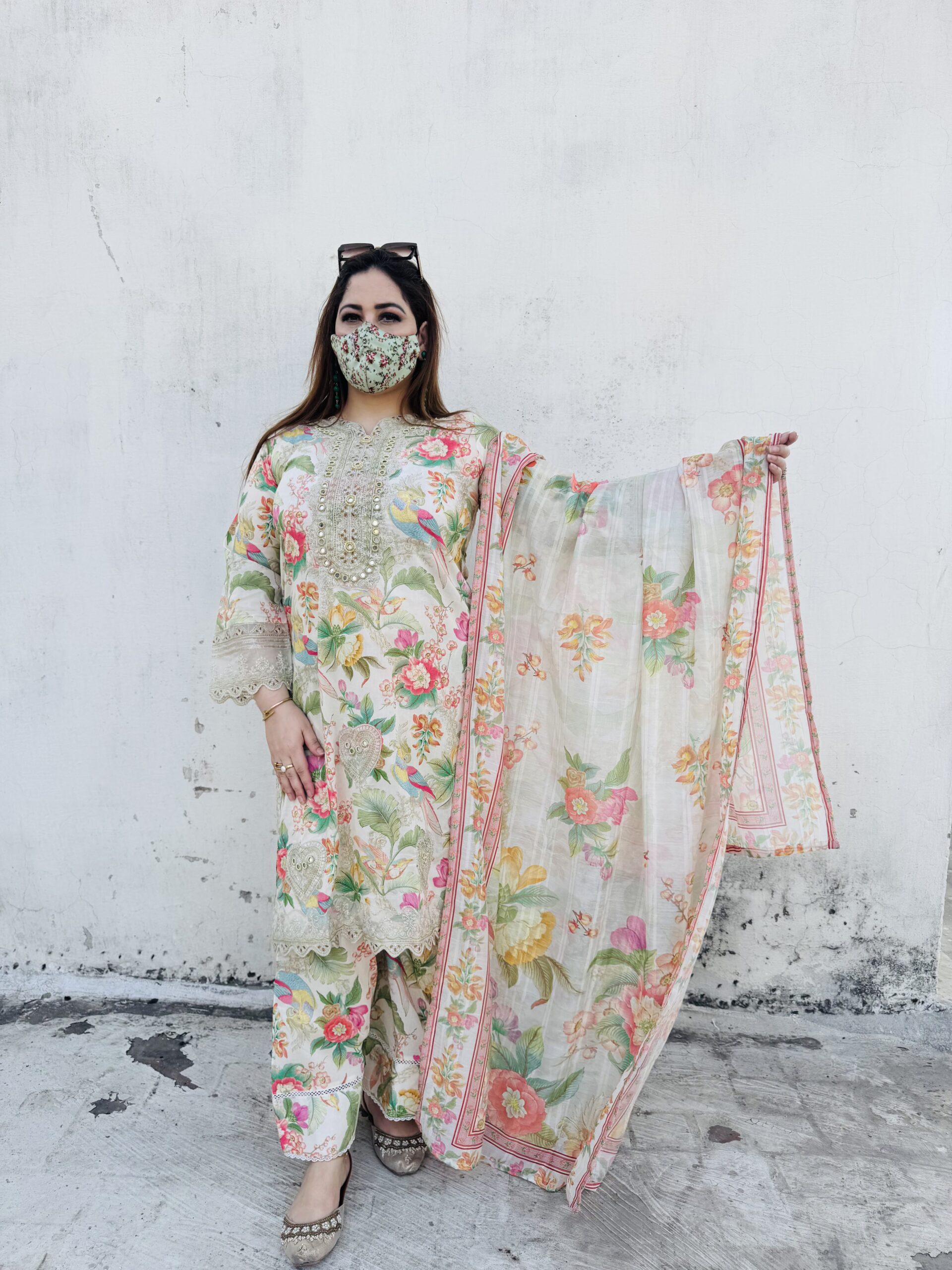 3 PC Mirror Embroidery Lawn Fabric