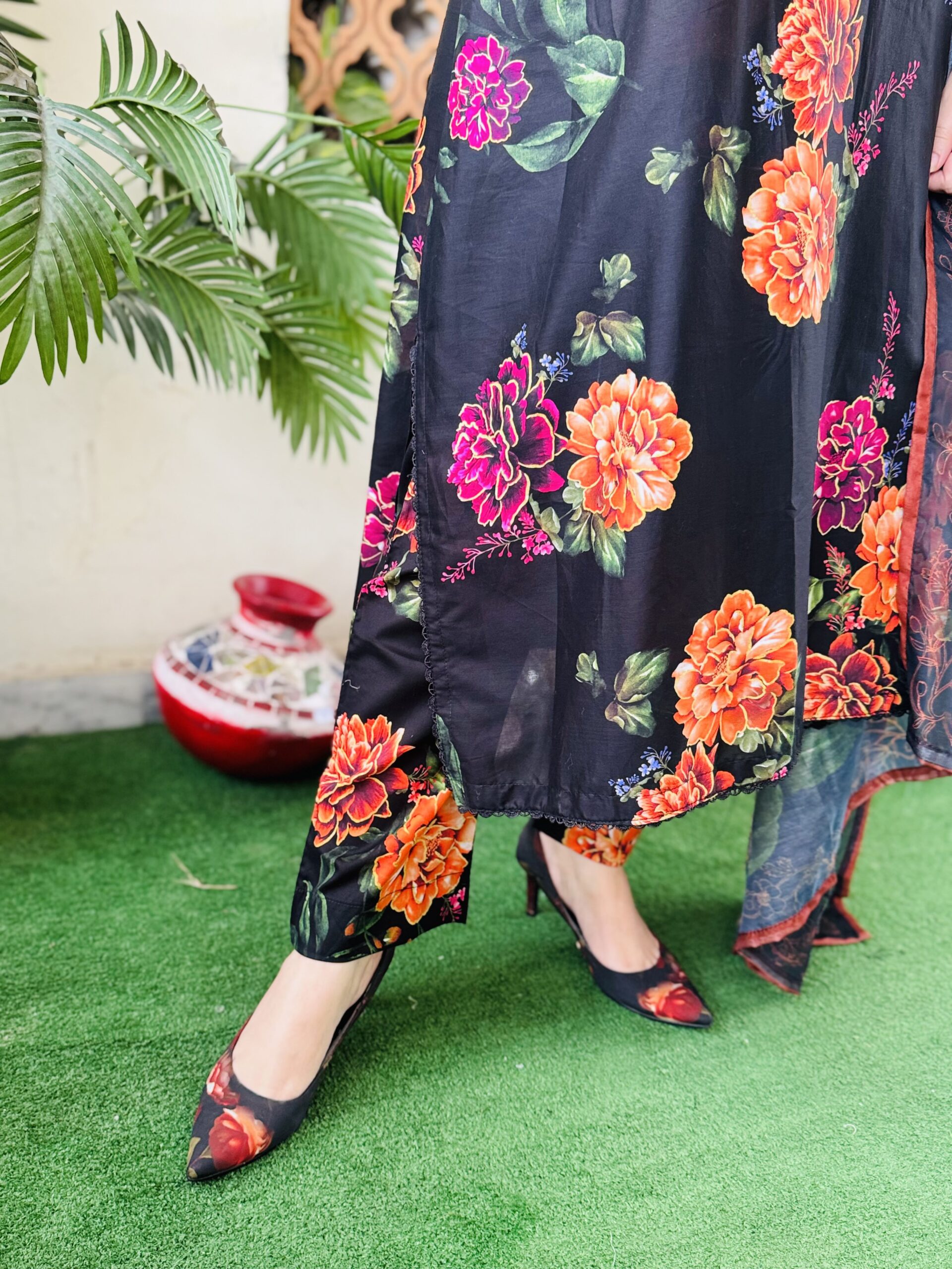 3 PC Embroidery Lawn Fabric - Image 4