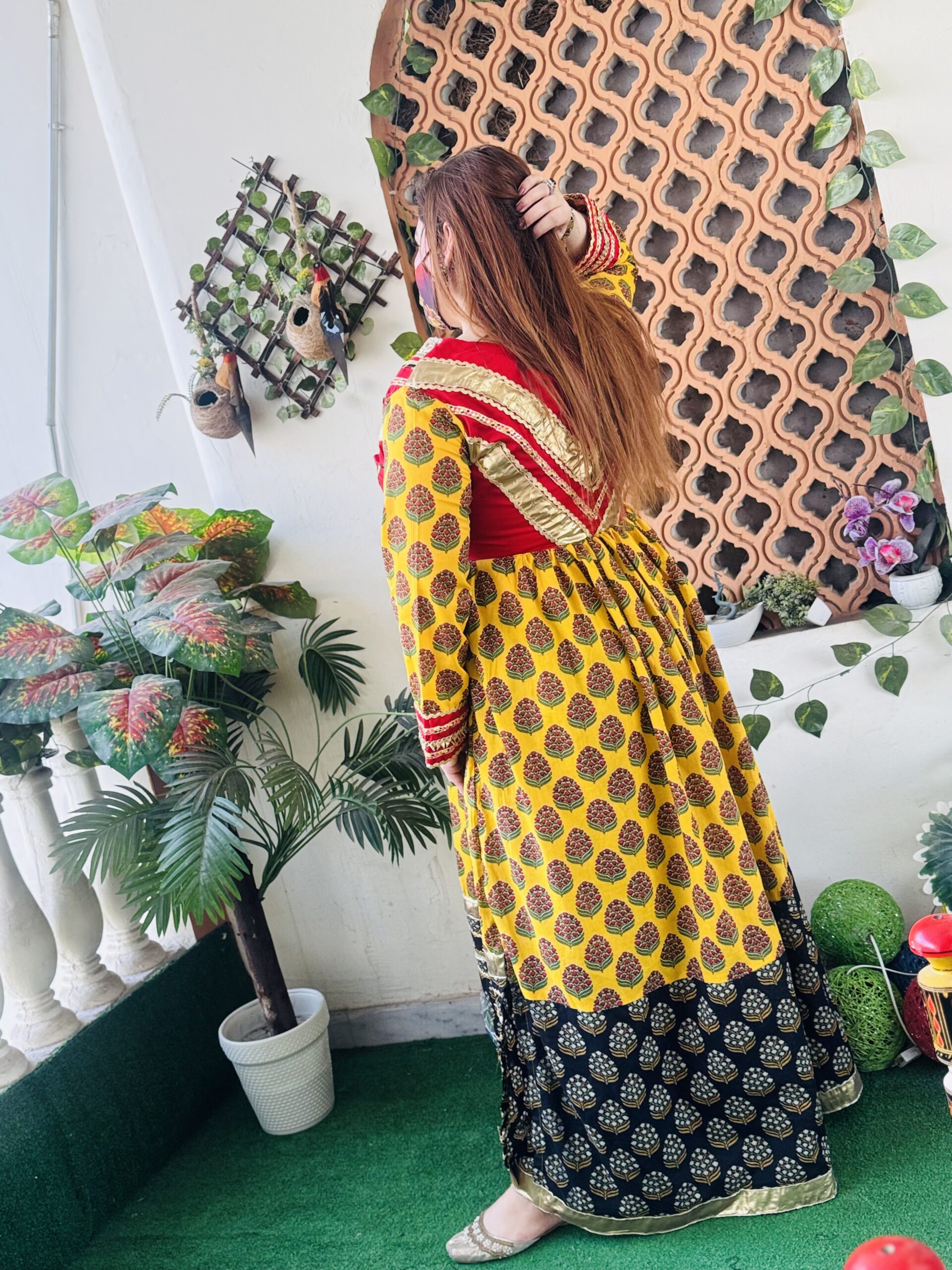 2 PC Printed Lawn Fabric - Image 5