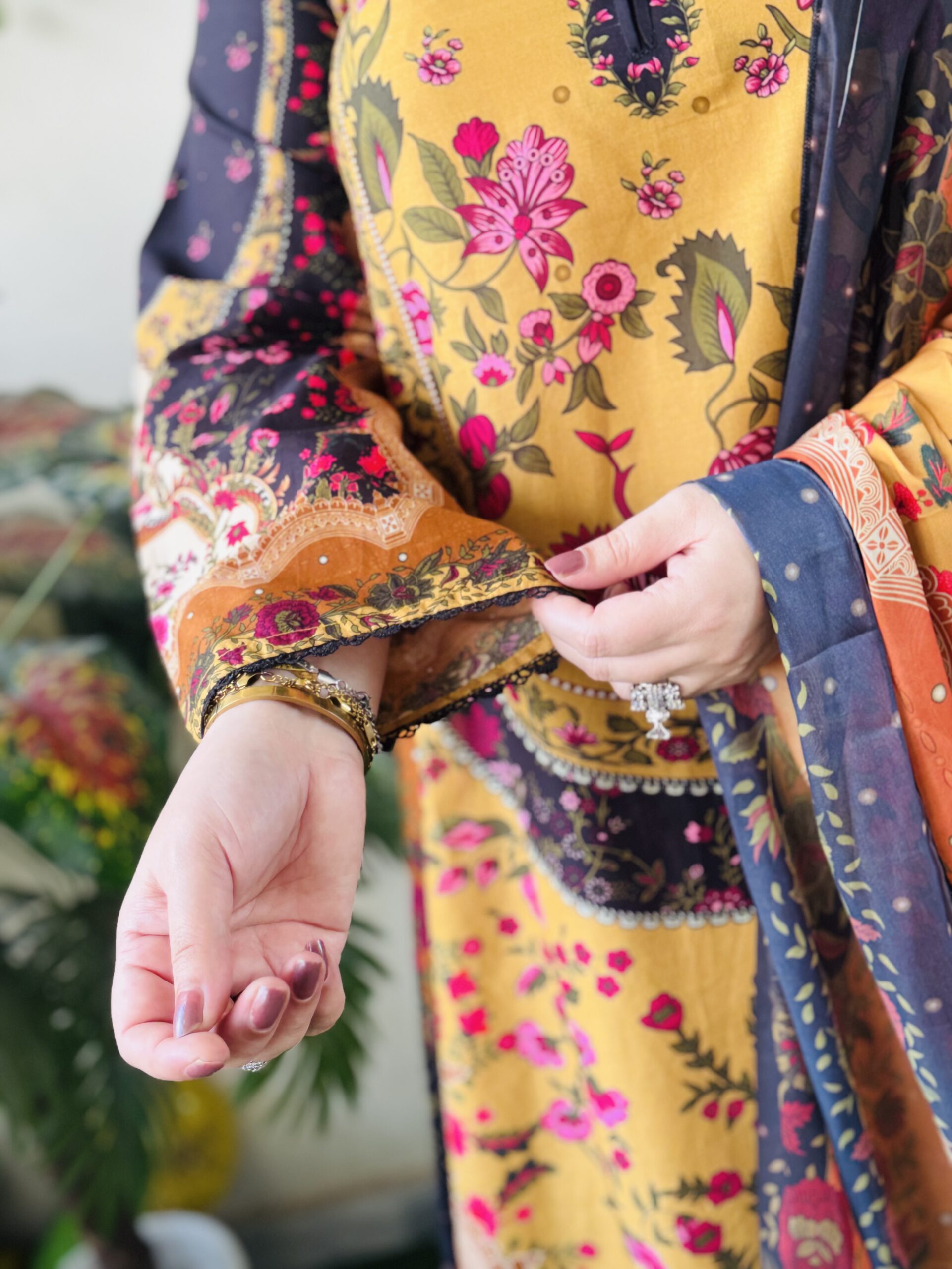 3 PC Printed Lawn Fabric - Image 4