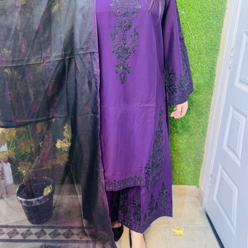 3 PC Embroidery Plain Printed Lawn