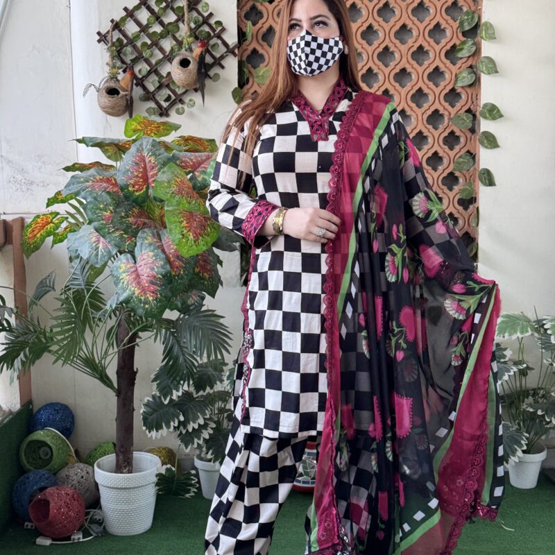 3 PC Printed Embroidery Lawn Fabric