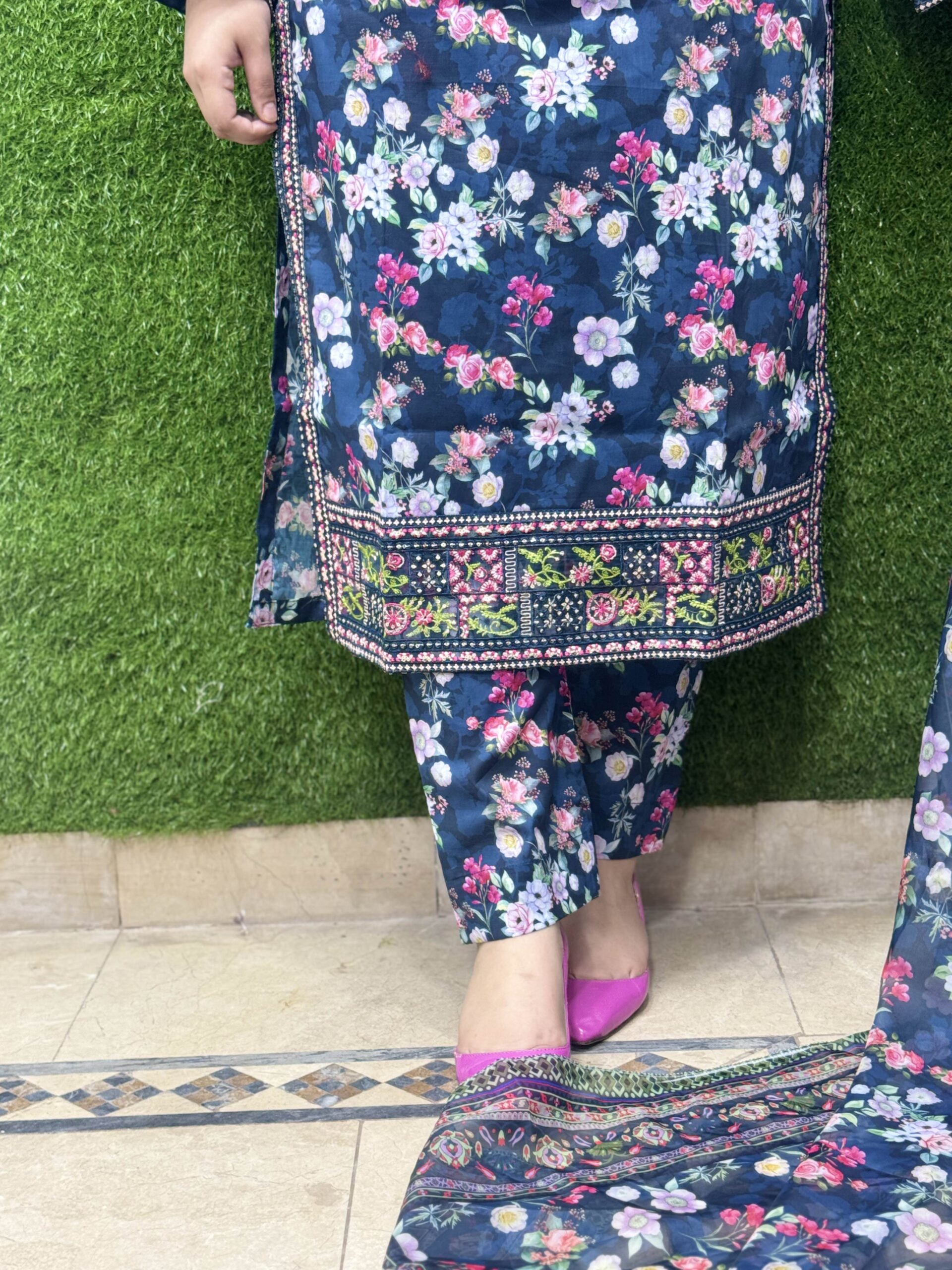 3 PC Embroidery Printed Lawn Fabric - Image 4