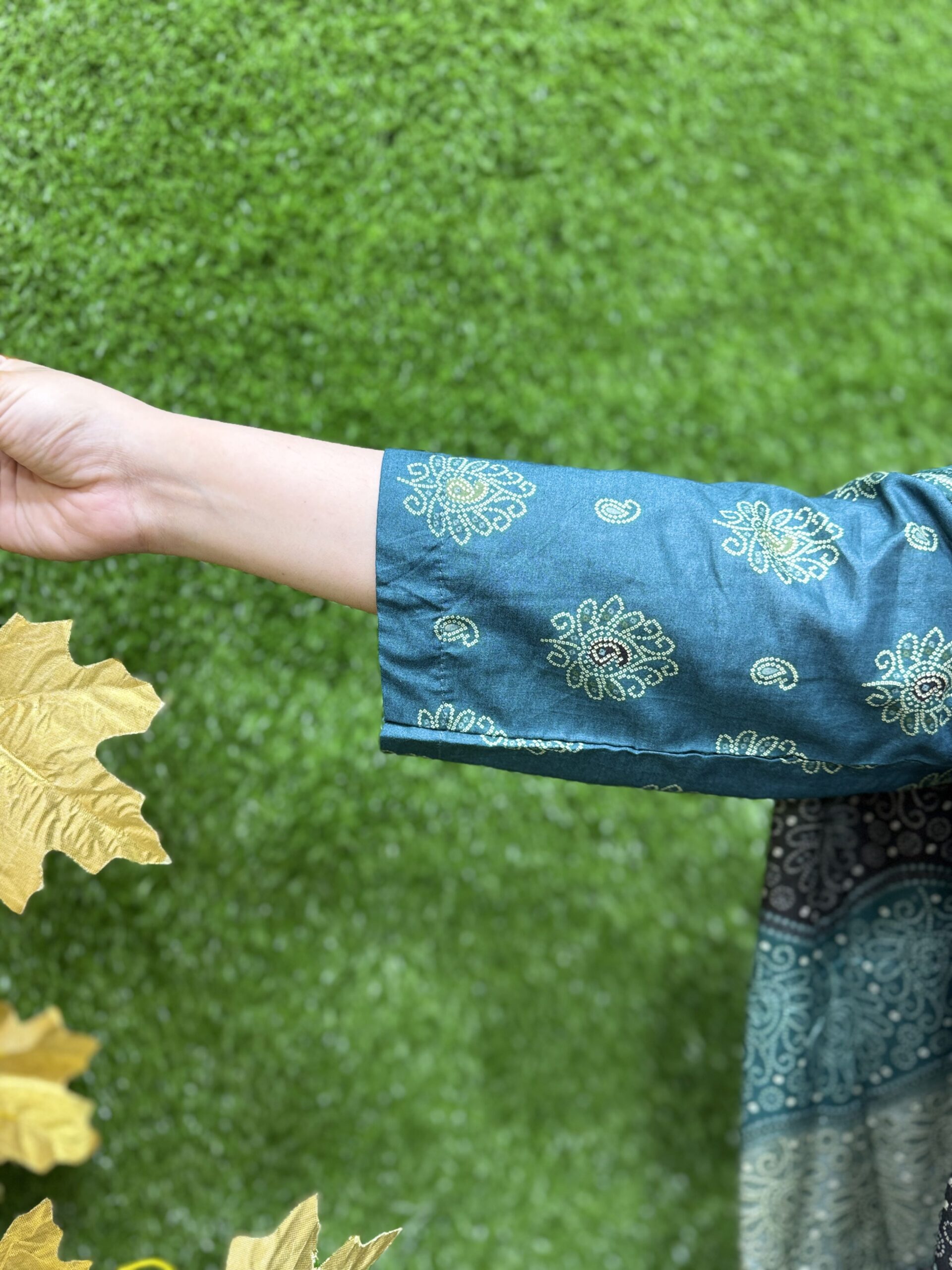 3 PC Printed Lawn Fabric - Image 3