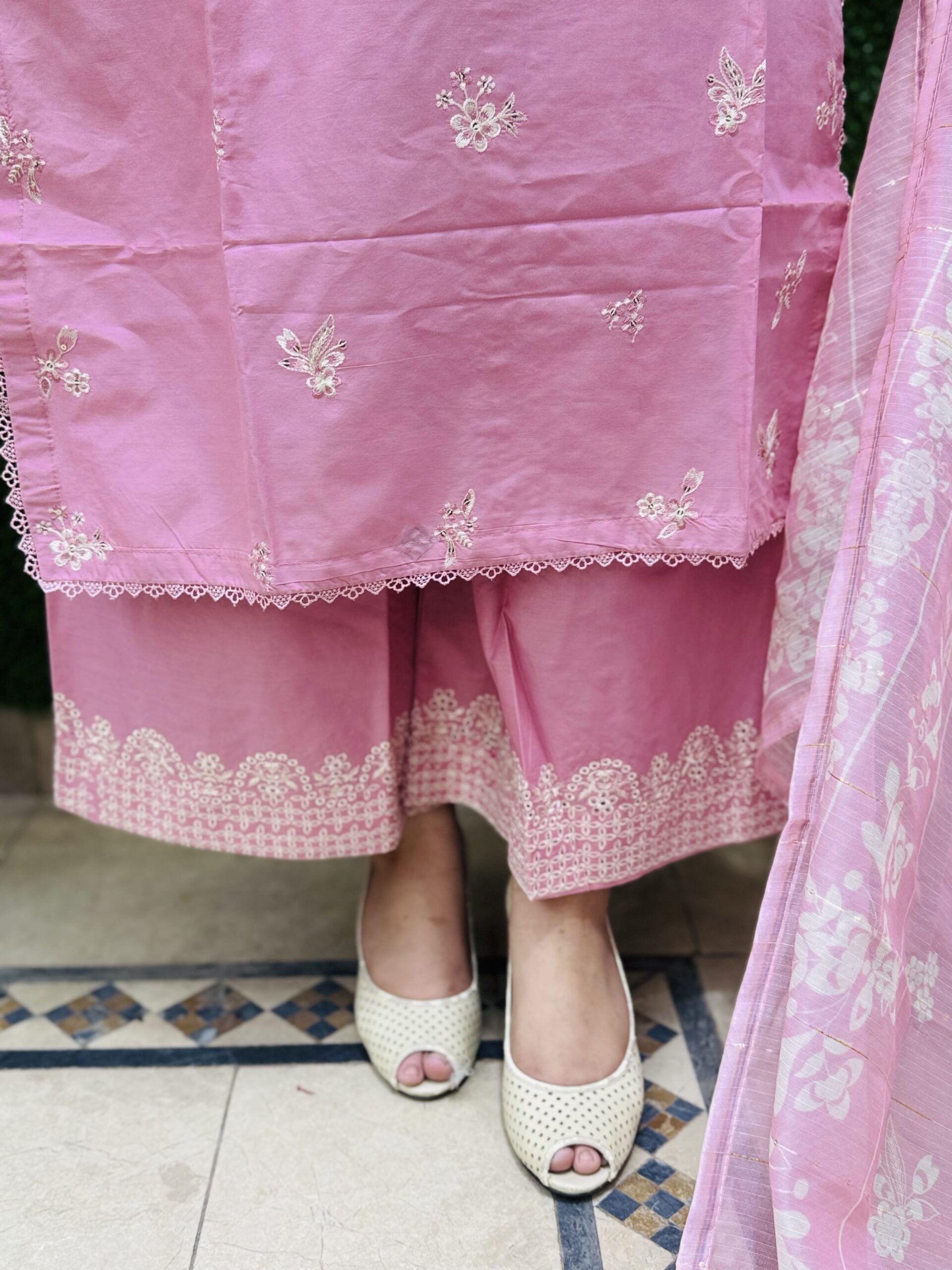 3 Pc Embroidery Lawn Fabric - Image 5