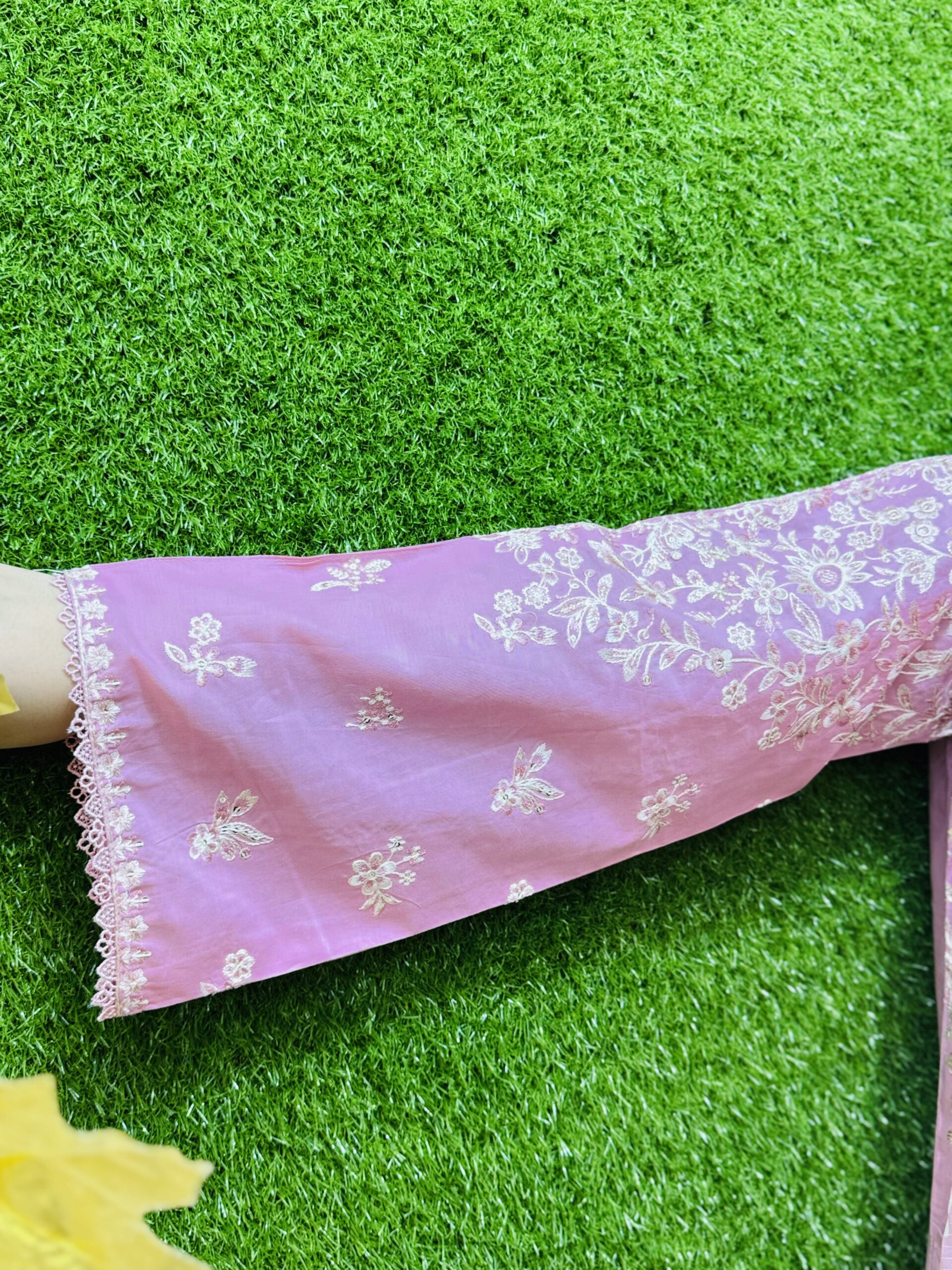 3 Pc Embroidery Lawn Fabric - Image 4