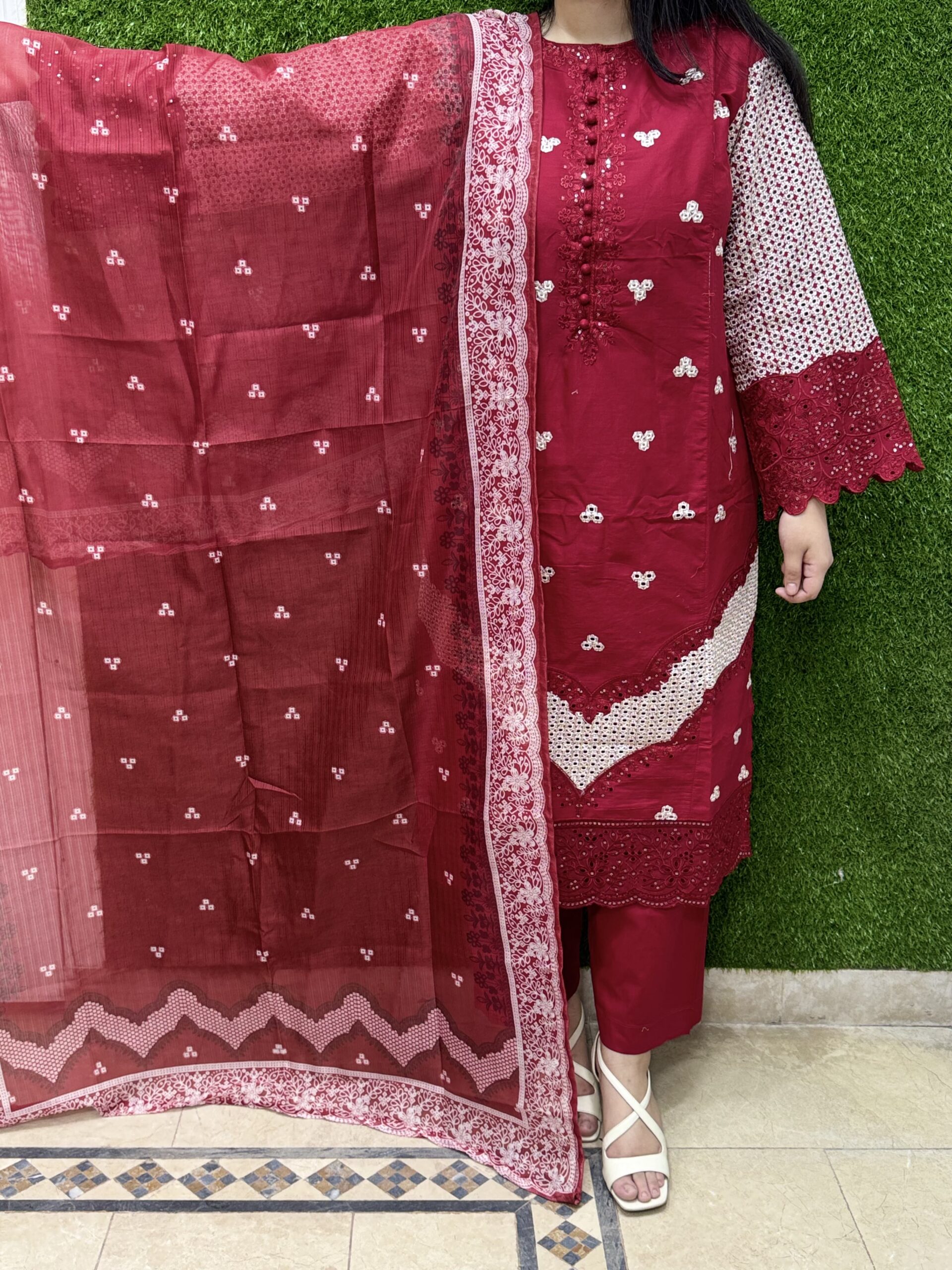 3 Pc Embroidery Lawn Fabric - Image 2